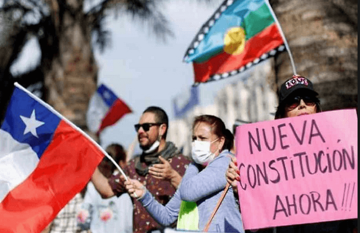 La Constitución Imposible De Chile 499 Artículos Que Ponen En Jaque La